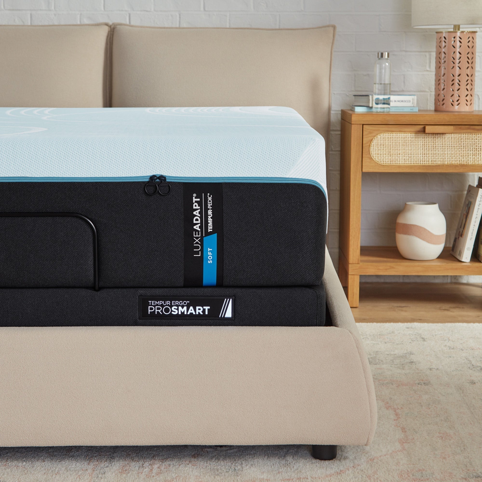 Tempur-Pedic LuxeAdapt Soft 13" Mattress