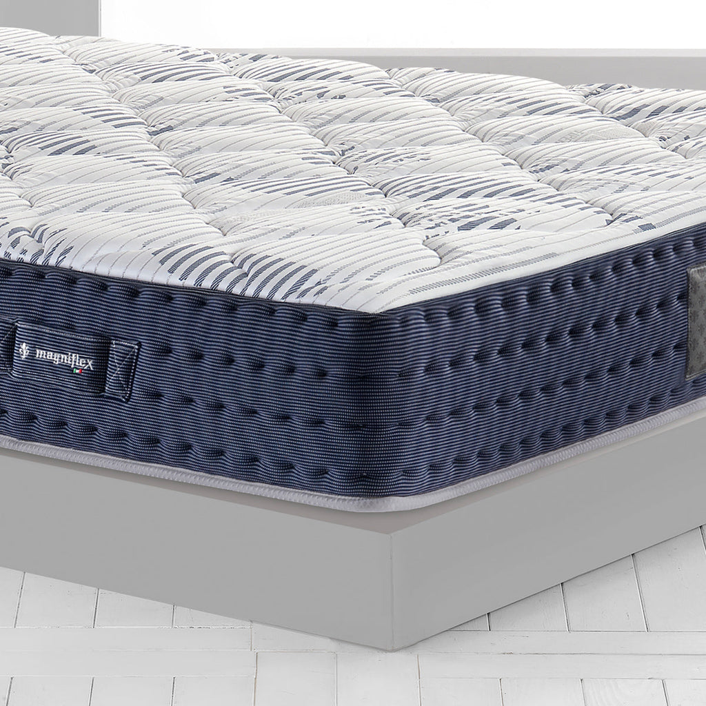 Magniflex Magnicool 10 Soft Mattress with Aquabreeze Support