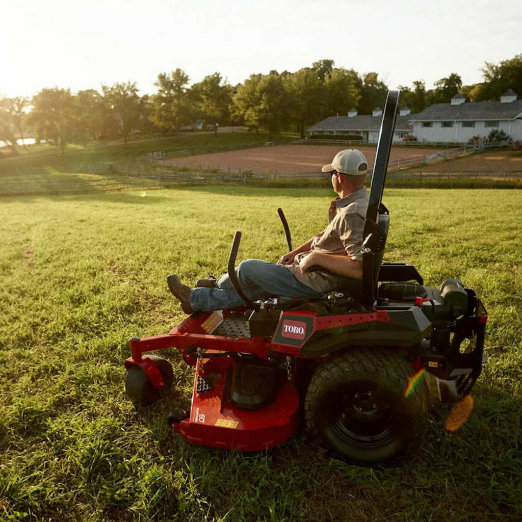 Toro TITAN MAX 76601 60-Inch IronForged 26 HP Kohler V-Twin Gas Dual-Hydrostatic Zero-Turn Riding Mower