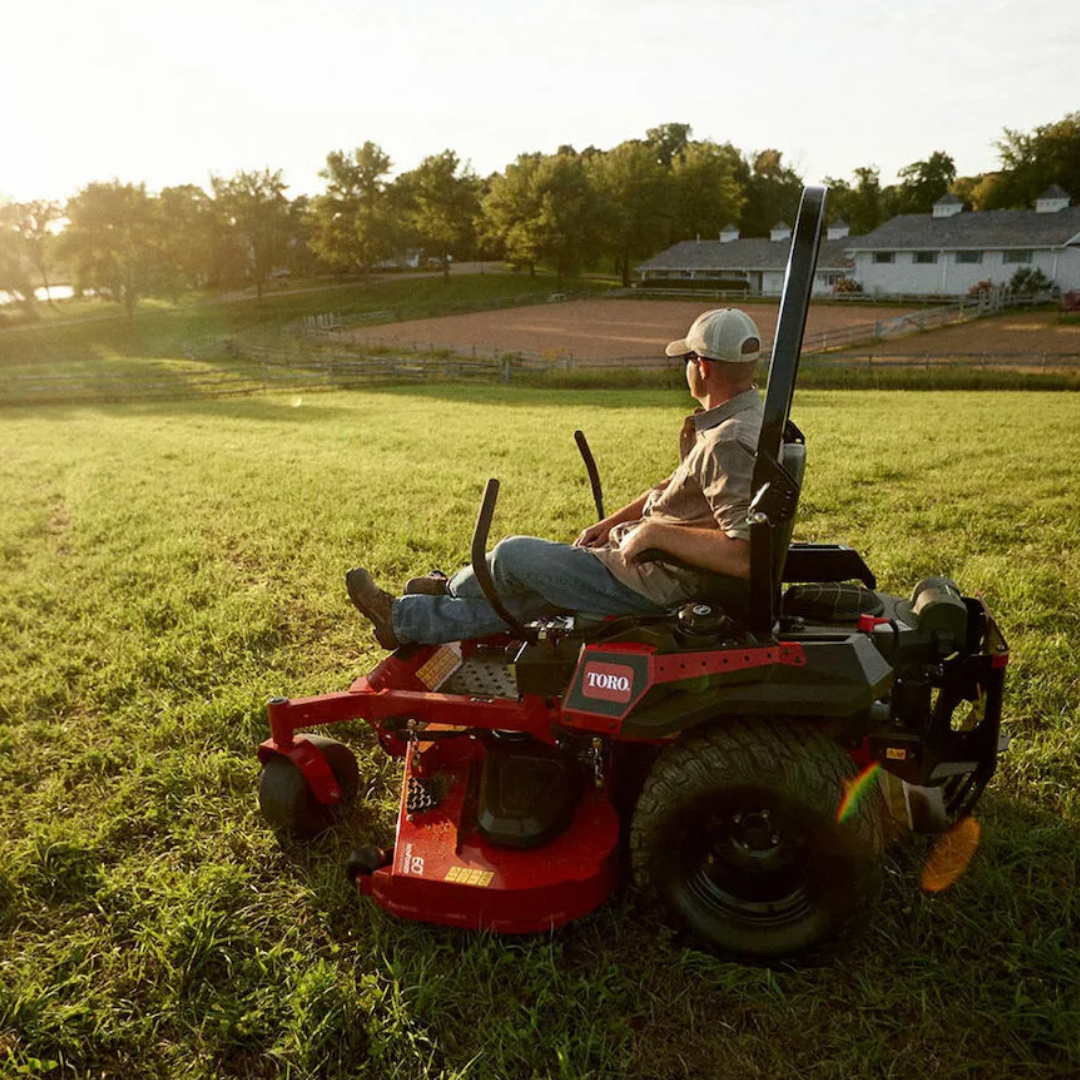 Toro TITAN MAX 76601 60-Inch IronForged 26 HP Kohler V-Twin Gas Dual-Hydrostatic Zero-Turn Riding Mower